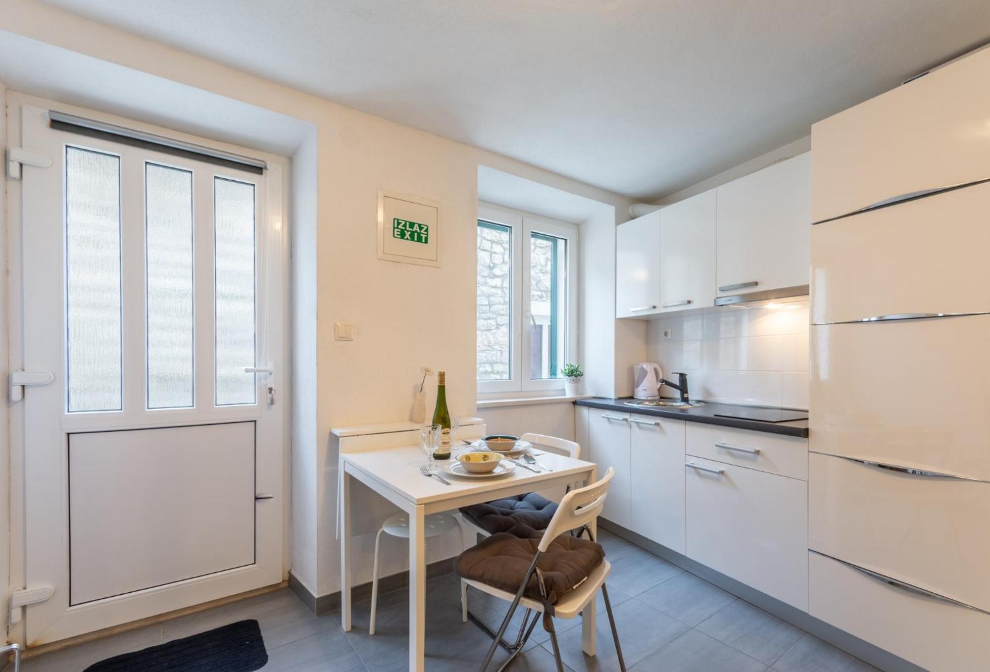 Apartments Sonja Pucisca Room photo